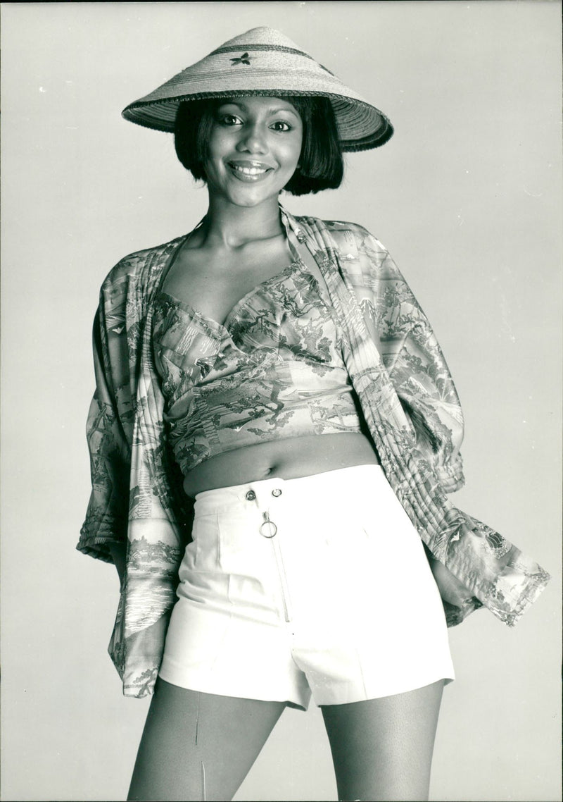 HACEL MODEL - Vintage Photograph