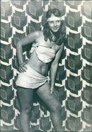 MICOLA KONKY - FILE NEXT DAN SRA BY UT NICK MM ALAN, MOVIE, FILM - Vintage Photograph