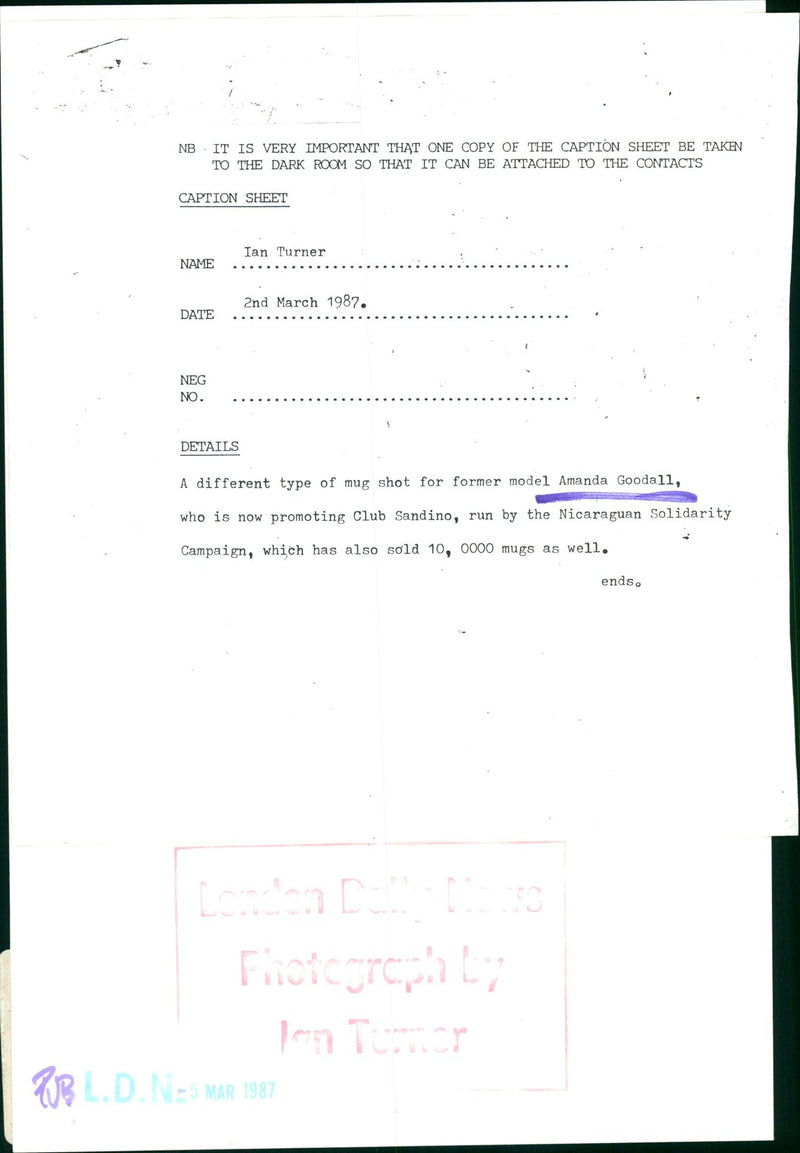 1987 - GOOD ALL AMANDA CLUB SADINO VERY, MODEL, TAKEN, DE - Vintage Photograph