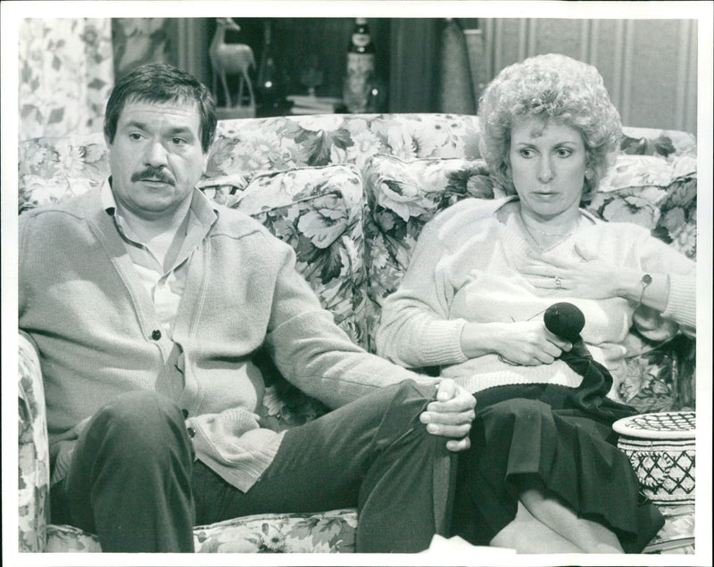 1984 PAUL ACTRESS FILM PRESS DEATH - Vintage Photograph