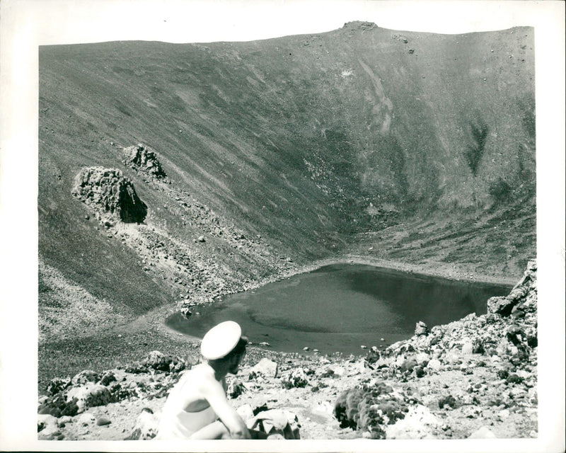 TRISTAN DA CUNHA GARRAL - ROYAL EXPEDITION SOCIETY THE JOSEPH, LONDON - Vintage Photograph