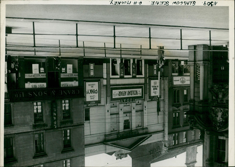 LASGOW AMUSEMENTS CINEMAS THEATRES - ART CSG MOONEY, SCENE, TAKEN, FILM - Vintage Photograph