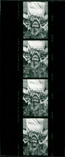 REB LONDON SUMMER SONNE SUSAN LEVITT PEOPLE - FILM - Vintage Photograph