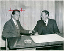 BOSAN QUET REGINALD T V ANNOUNCER - LEE SER KEN, STUDIOS, FILM - Vintage Photograph