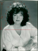 1989 - STAR WRITER MARGARET SIP, LINE - Vintage Photograph