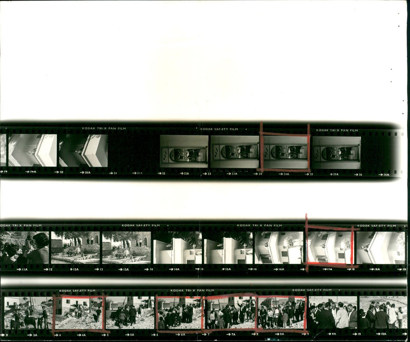 GIBBONS HARRY SCOTT DOUBLE AGENT - NOS FRAME SHEET PHILBY, TAKEN, FILM - Vintage Photograph