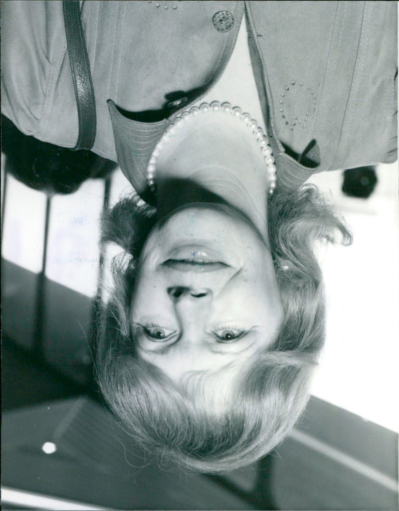 1981 - FRASER DIN LADY ANTONIA TRASER WRITER PINTER HAROLD, DAUGHTER, WIFE - Vintage Photograph