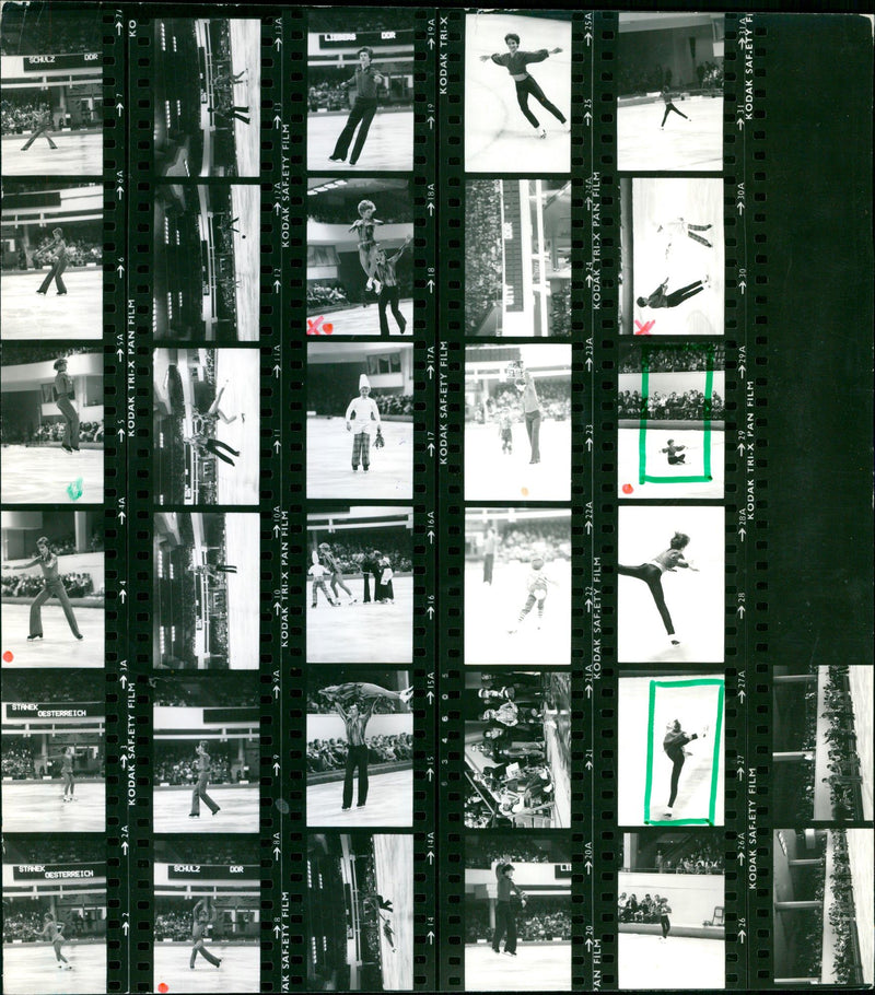 1979 SCHAULAUFEN FESTIVAL BLUE SISTER BERLIN RUNS STANEK OSTERR SCHULZ FILM - Vintage Photograph