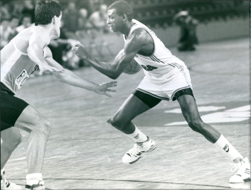 CHARLOTTENBURG LLC BERLINBASED MUSIC LABEL LABELS MOST RECEN - Vintage Photograph