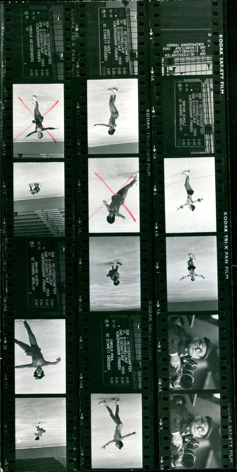 1980 KODAK TRI PAN FILM MEETINGS WOMEN HULZ BERLIN DAK TRAPAN - Vintage Photograph