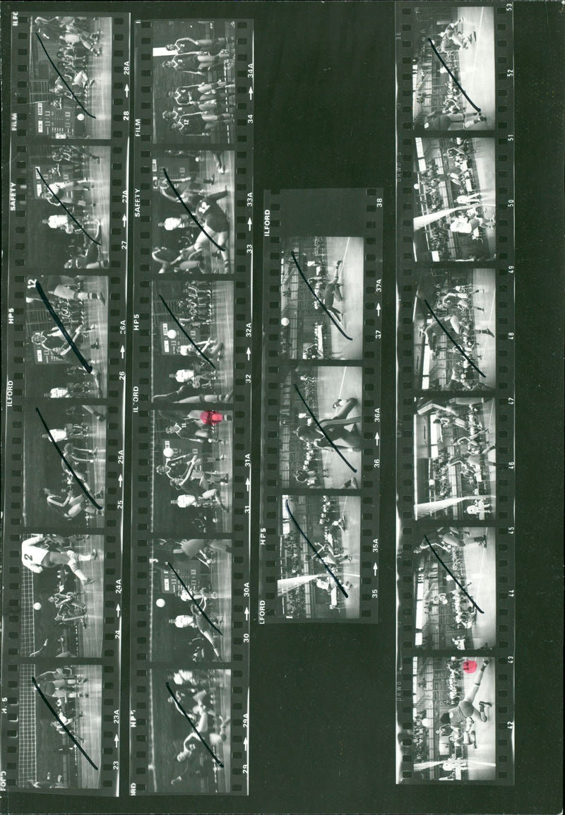 1984 DDR HILIEN LATEST VERSION GERMAN MUSIC - Vintage Photograph