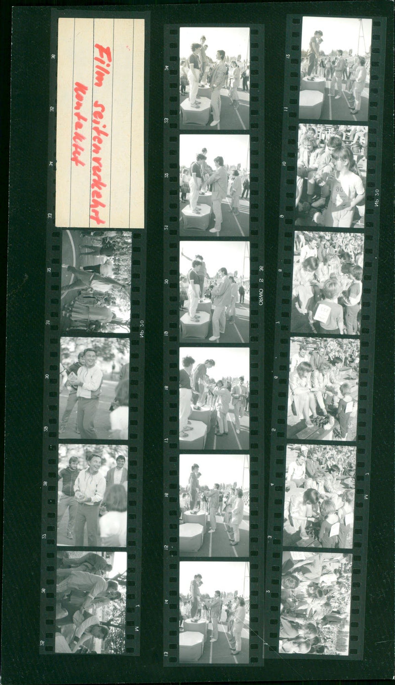 1991 CATRIN MEIONER DANIELA HUNGER BEAPEL KLAUS EICHLER ALTERNATIVE FILM - Vintage Photograph