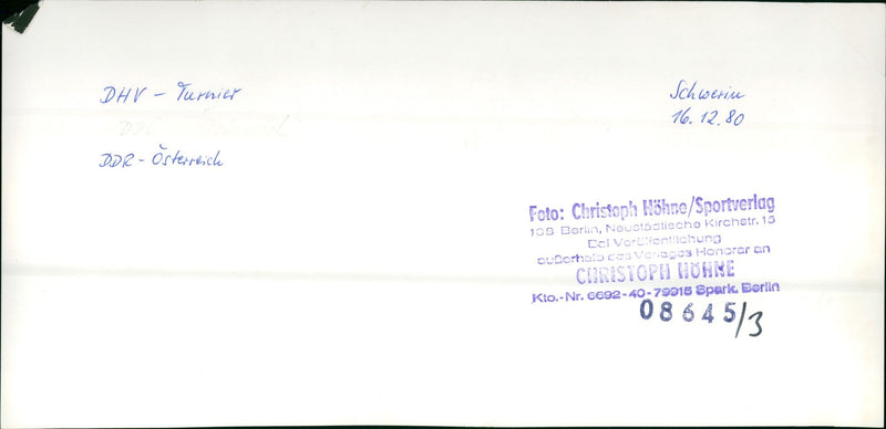 TURNING MANUAL KODAK SAFETY FILM DHV - Vintage Photograph