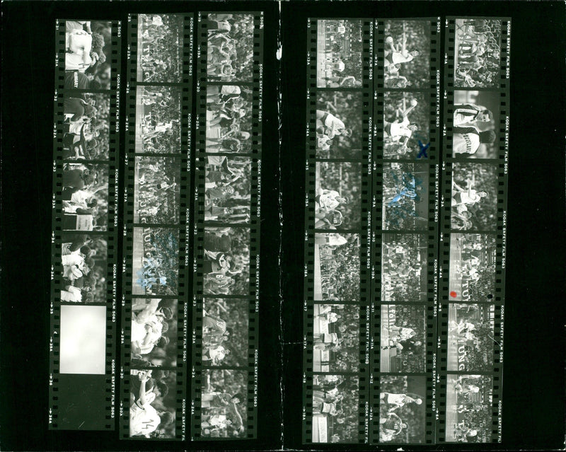 1982 GDR YUGOSLAVIA COACH BENCH SAMARDZIJA KRUGER RUST KUNISCH FILM - Vintage Photograph