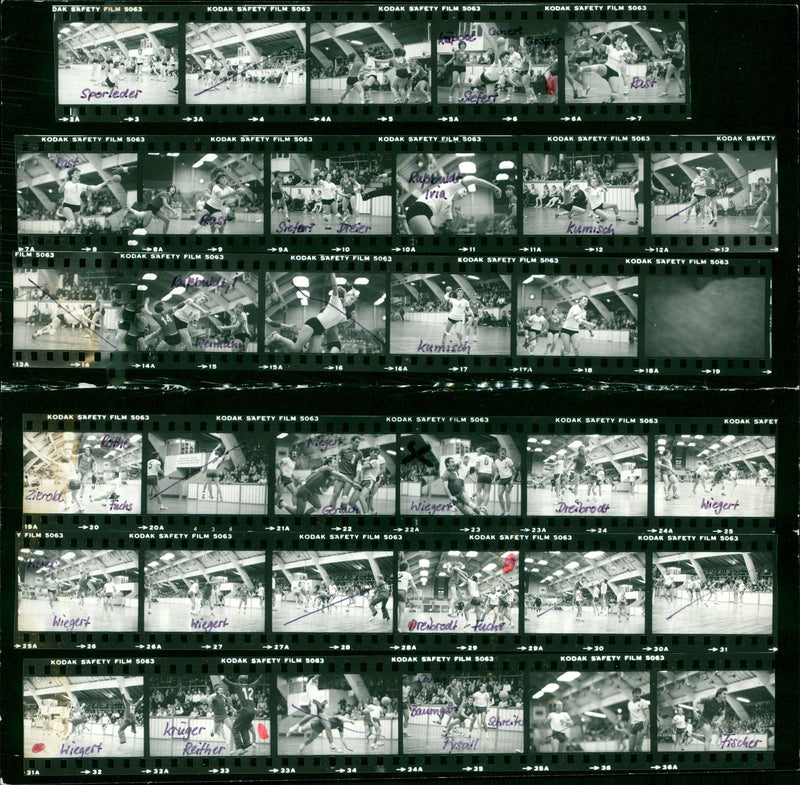 1981 WISMAR KRUGER REG FISCHER MAGDEBURG OBERLIGA FRAUEN FILM - Vintage Photograph