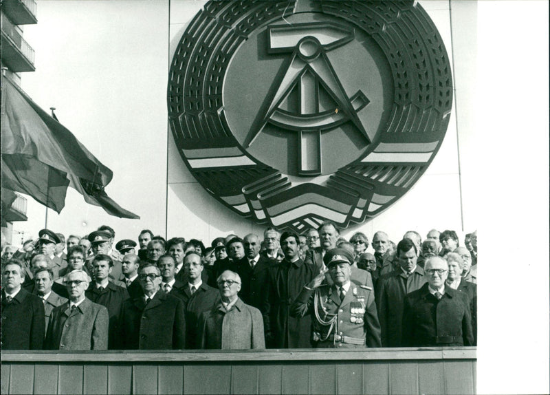 1984 FOUNDING BERLINS ANNIVERSARY EGON KRENZ VIIIT STOPH ROM ERICH HONECKER - Vintage Photograph