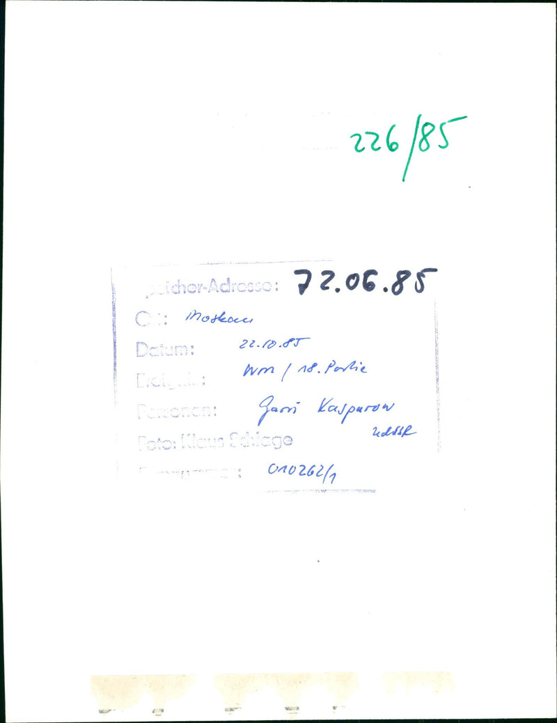 PLIE PENCENENT YARN KASPAROW LICHER ADDRESS MOTHAUS DATE CICH PARLIE - Vintage Photograph