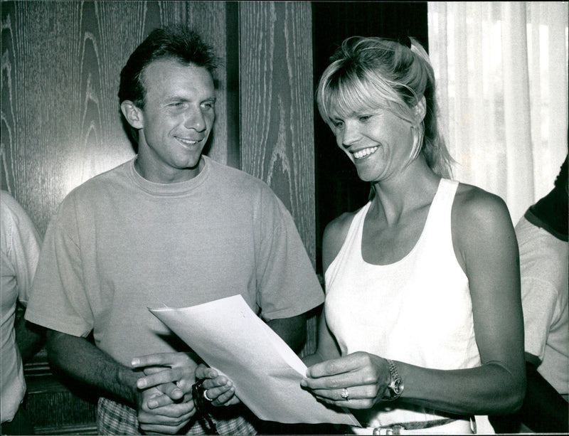 Joe Montana & Jennifer Wallace - Vintage Photograph