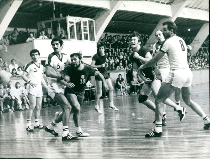 PARTIZAN BJELOVAR GERMAN MUSICIAN CURRENTLY LIVING BERLIN WIT - Vintage Photograph