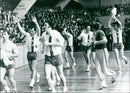 1975 SLASK WROCLAW MAGDEBURG FINALE LEAGLEBES SEAT GROCLAWS ELSURNUDE - Vintage Photograph