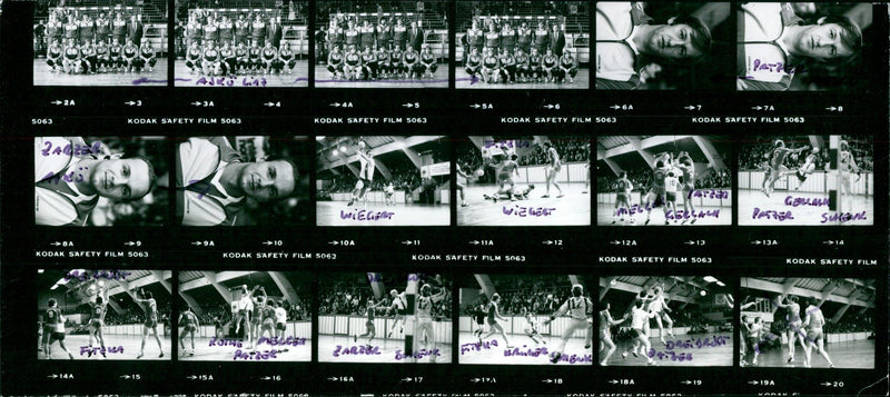 MAGDEBURG SKOLING KODAK SAFETY FILM MEASIR WIZER IIA PALACK PADA - Vintage Photograph