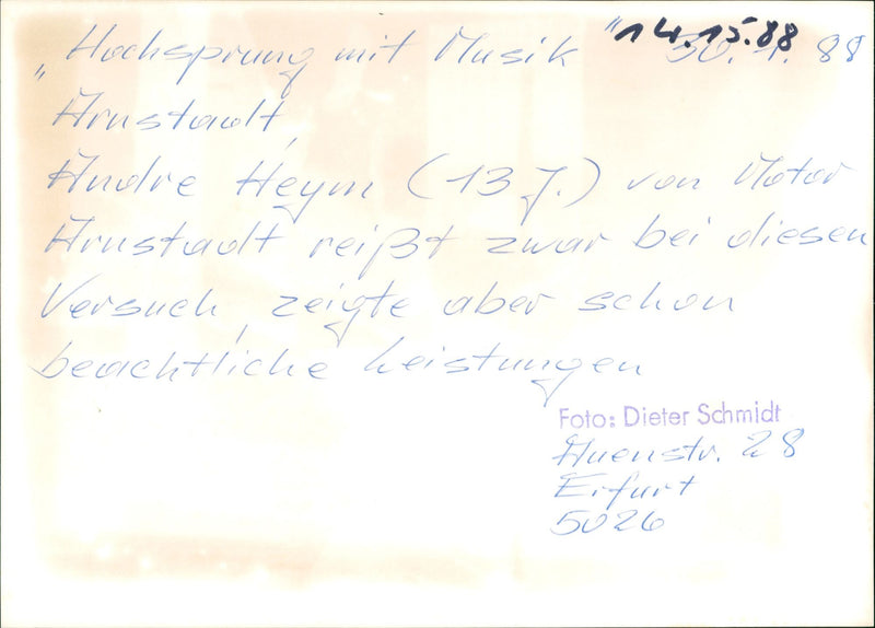 HIGH JUMPS MUSIC CHEPRUNG MIT LUSIK ISTUNELT ARE HEYU ESTAOLT REIS ATS - Vintage Photograph