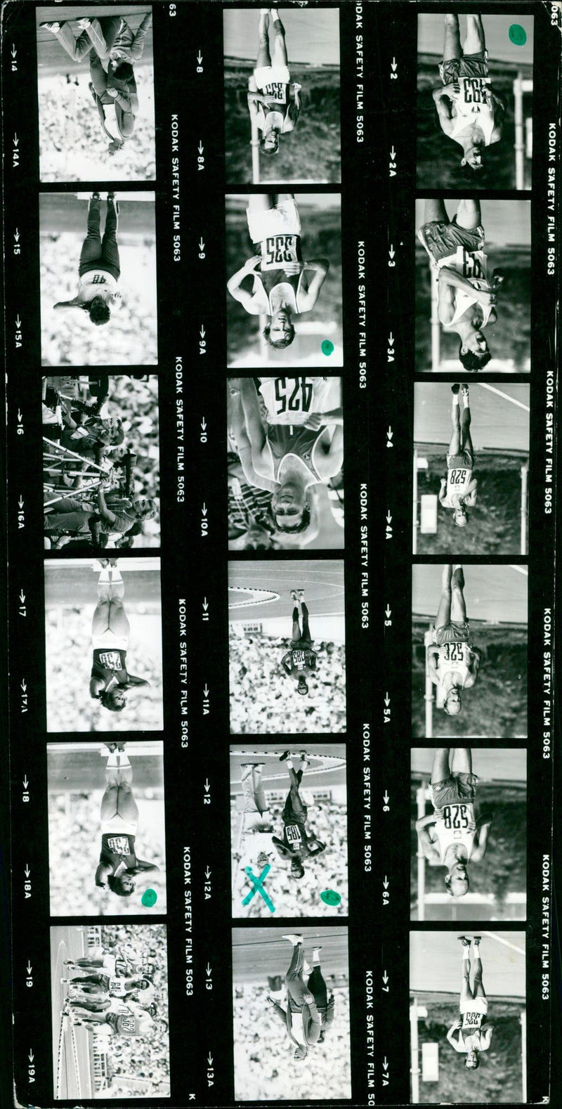 LEICHTATHLETIC KODAK SAFETY FILM ISAXXLLI OMIERONYMIA SONO CHRI - Vintage Photograph