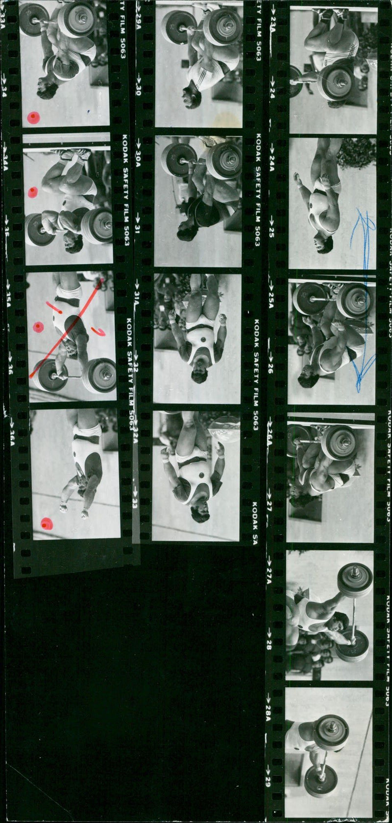 WEIGHTLIFTING WEIGHT THEBEN THEBB FILM - Vintage Photograph