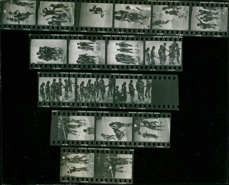 1980 VOLLEYBAU FILM VOLLEYBALL TRAUEN DDR CHRIS - Vintage Photograph