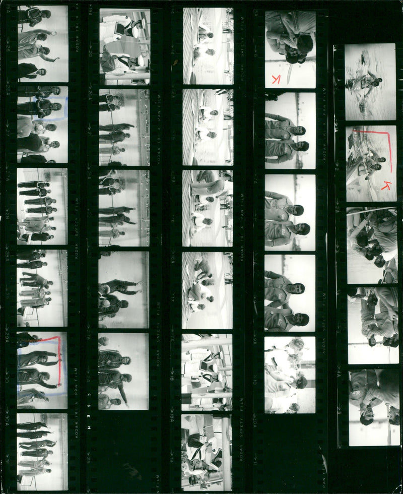 RUDERN OLYMPIADE FILM CANOE FINALE MANNER WOMEN OLBRICHT MATTER - Vintage Photograph