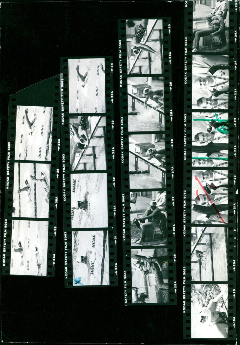 SCHWIMMEN SWIMMING XXII SOMMEROLYMPIA VIE ITA VERA FILM - Vintage Photograph