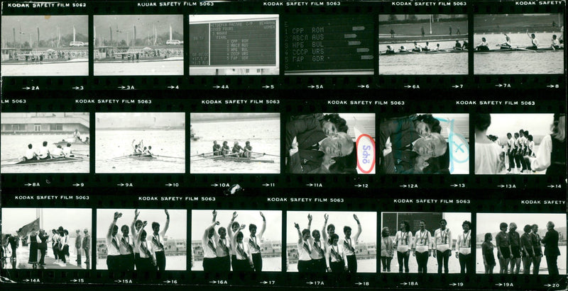 RUDERN KODAK SAFETY FILM SAFE COKED FOURS WOMEN CPC ROM ASCA HPE - Vintage Photograph