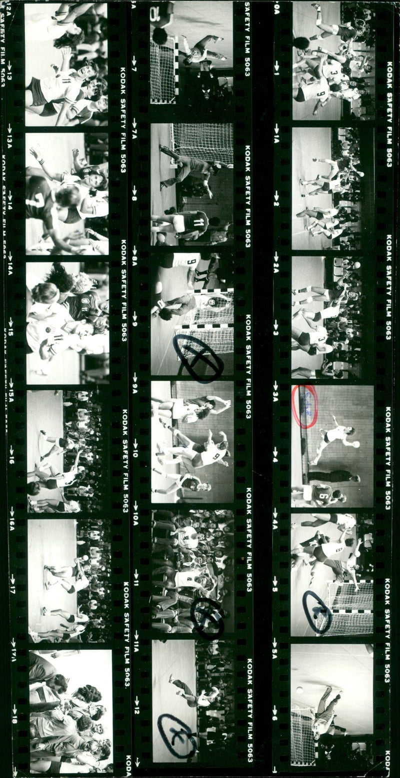 NOSANCH KODAK SAFETY FILM ISA ESTY ELRAM EMEEYV EHMERXXII NOSANCHYR - Vintage Photograph