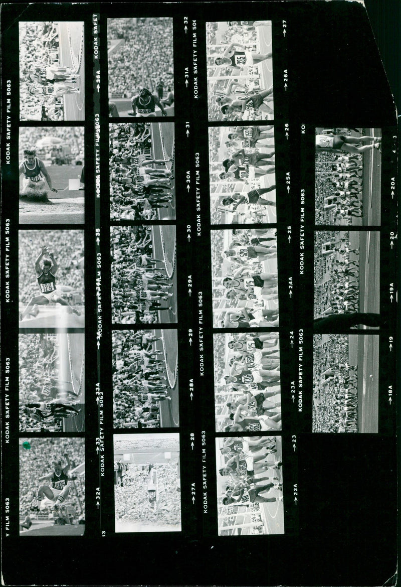 LEICHTATHLETIC KODAK SAFETY FILM KOI AXXII ARTICLE - Vintage Photograph