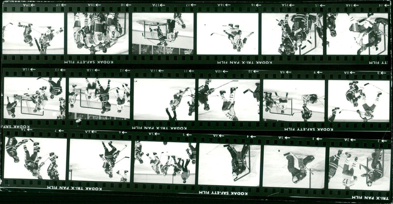 EISHOCKEY KODAK SAFETY FILM TRI PAN PANF - Vintage Photograph