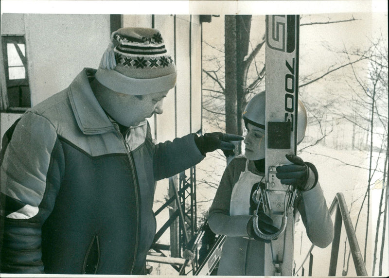 1984 BSG TRACTOR POHLA DCTUM CREIGNIS SELE SUI PEOPLE HERSET - Vintage Photograph
