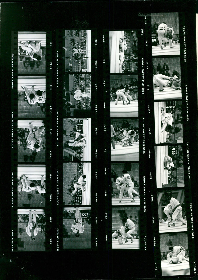 FILM TOTO FROMM JADO SEMILIGHT REISSMANN LOSES AGAINST NEDKOW BULGARIA PICT - Vintage Photograph