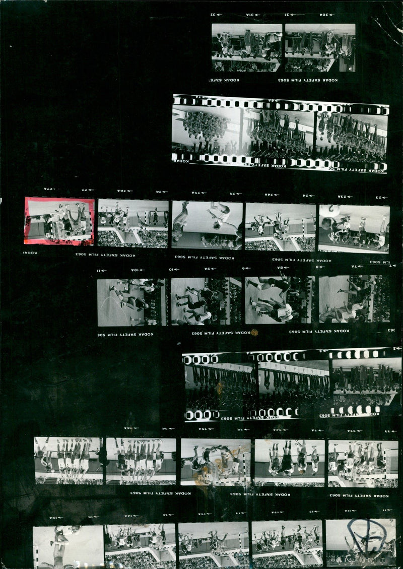 KODAK SAFETY FHM OLE LAFETY FILM KOD JDOQU OPDODU KODAKSAFETY - Vintage Photograph