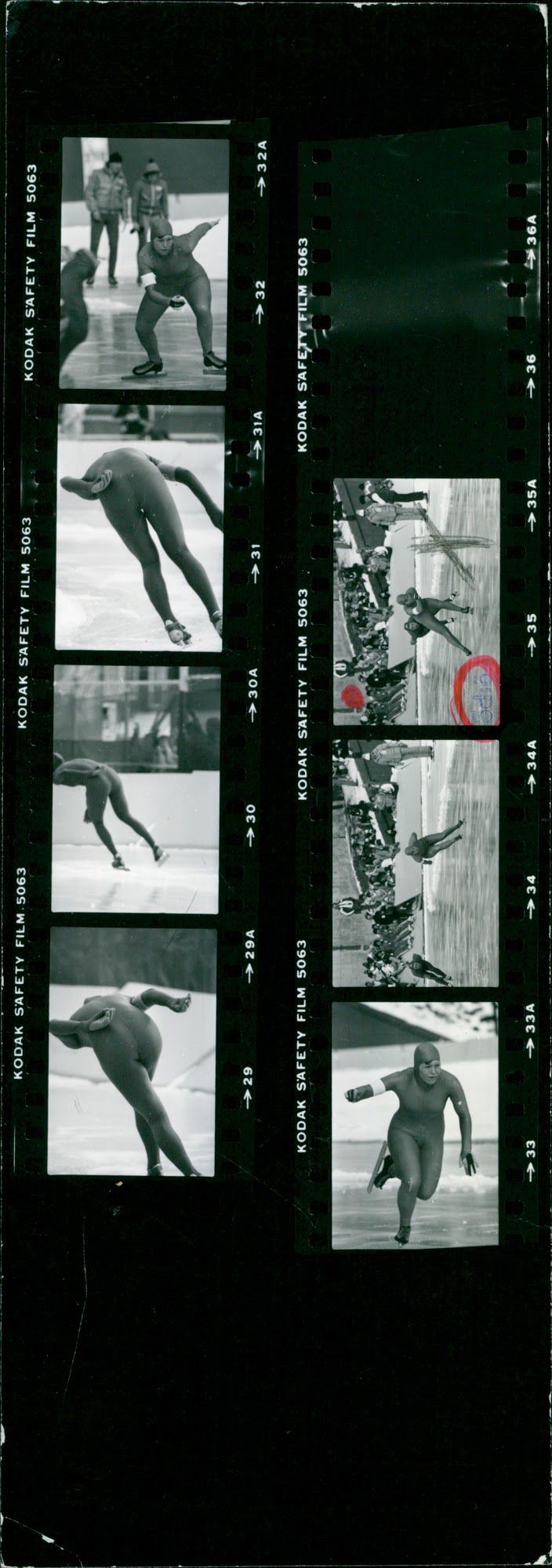 KODAK SAFETY FILM ICE SPEED CENTURY GERMAN - Vintage Photograph