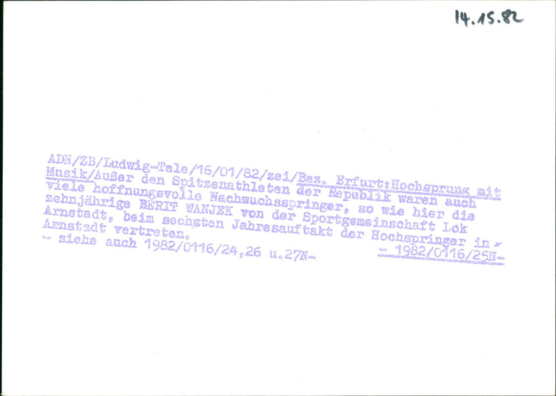 1982 MUSIC HOCHSPRUNG AUAR THE TOP ATHLETE OF THE REPADA WERE ALSO OPENING - Vintage Photograph