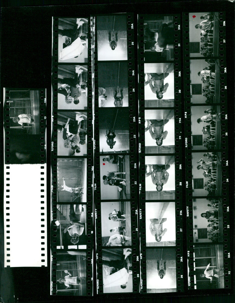1985 SAUDOW SACHSENDORF VANDA SPOLAS ADDRESS COTTBUS DAIM ERCIONS LIKES FILM - Vintage Photograph