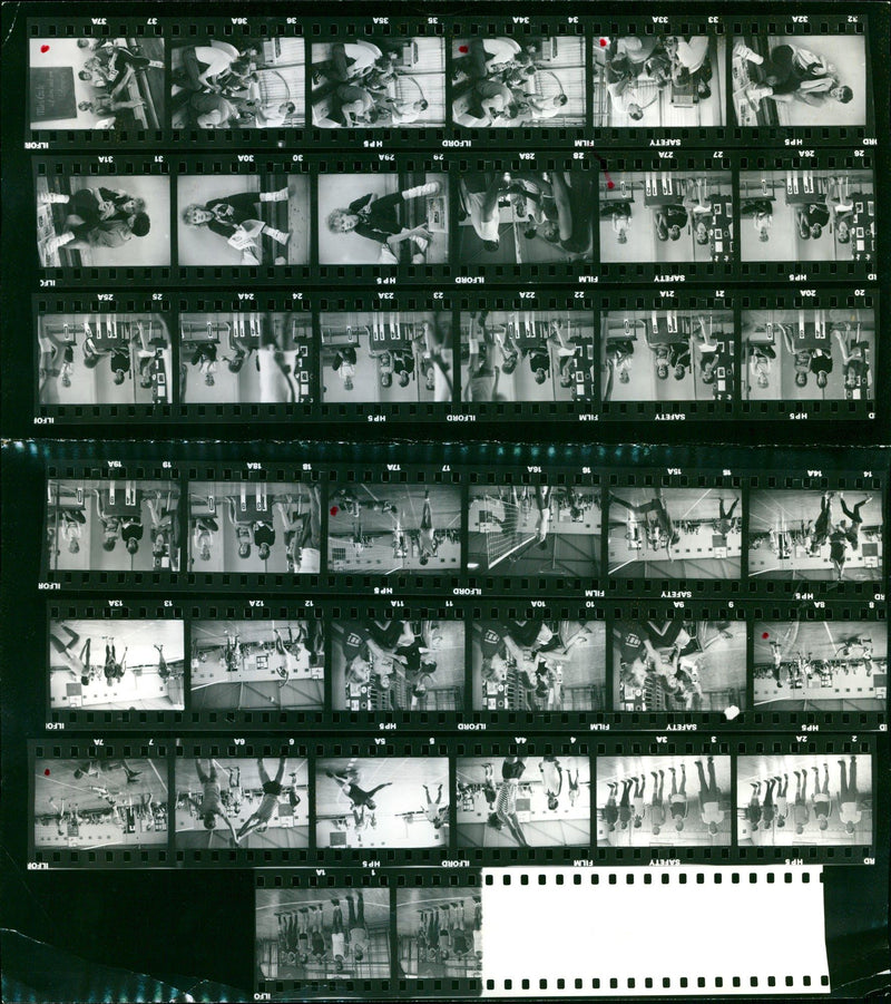 1985 SAUDOW SACHSENDORF VILLAGE GERMANY LOCATED FILM - Vintage Photograph
