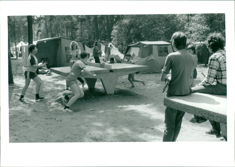 CASPISGODO POET OLEM CAMP OLYMPIADE LOCATED ARENDSIE GERMANY - Vintage Photograph