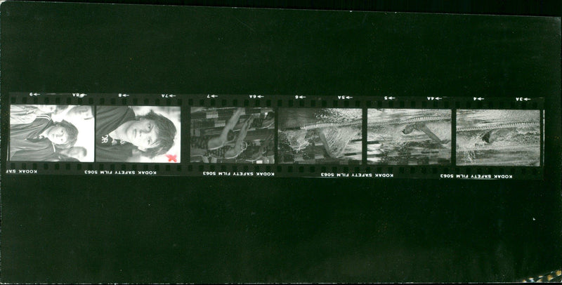 1981 SWEDES SWEDISH SWIMMING CHAMPIONSHIPS NEO DIR FILM - Vintage Photograph