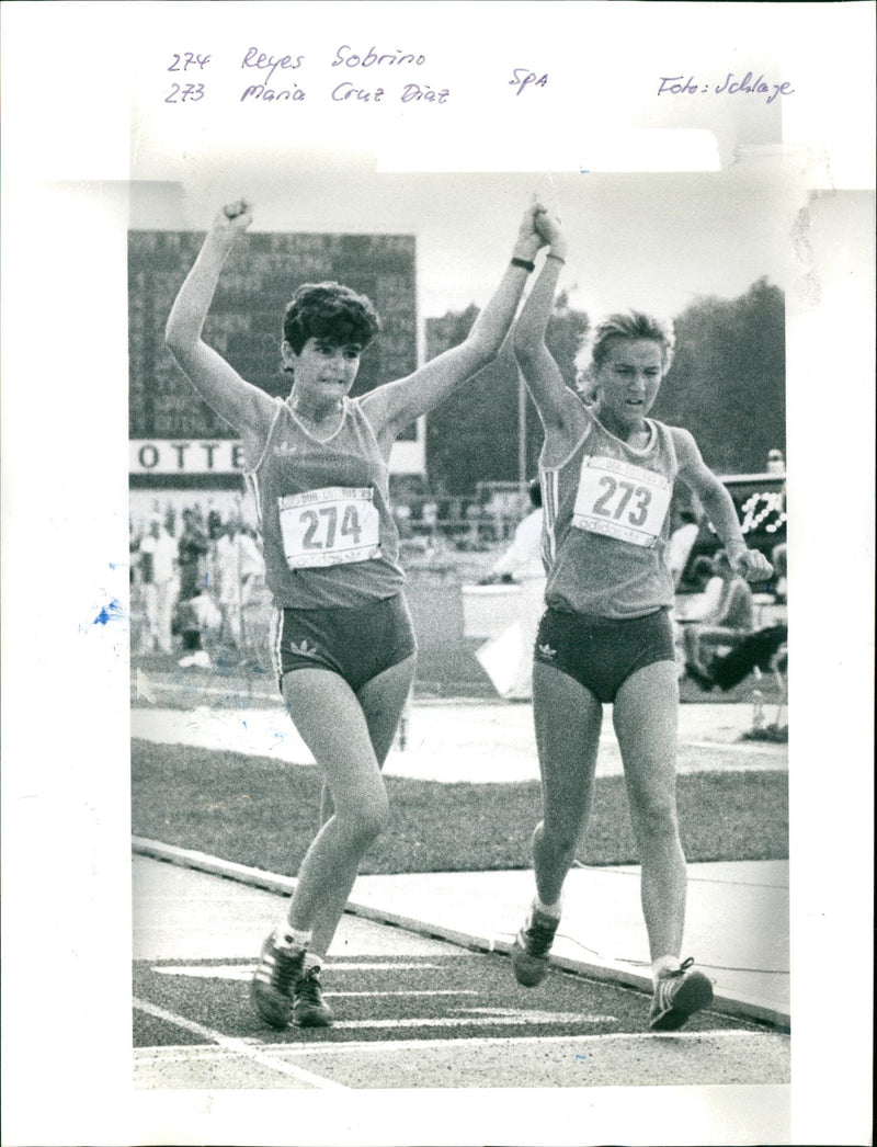 COTTBUS JUNIORS EUROPEAN CHAMPIONSHIPS JUGLIES COTT BUS JUGLES EURO - Vintage Photograph