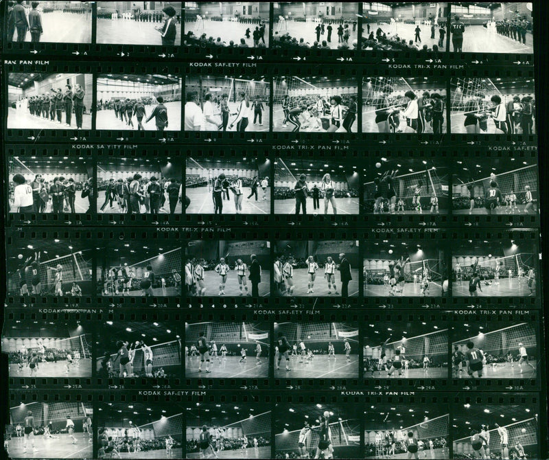 BERLIN MOSKAN HOSBANER TAGE AIN BOLIIS TSC IGRAMO MOSLEM TELLO ACCOUNT FILM - Vintage Photograph