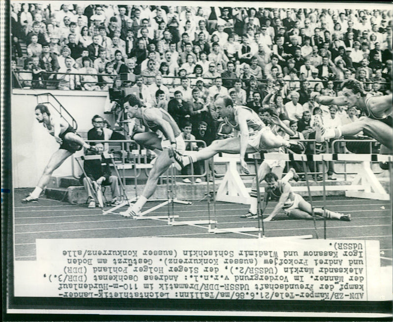 1986 FILM SHOT TALLINN ESTONIA HAD - Vintage Photograph