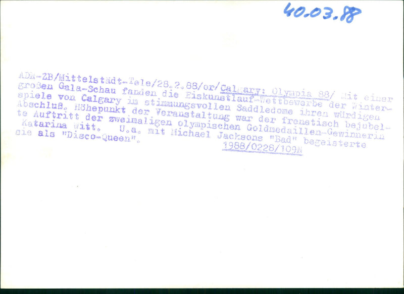 1988 DYMUNLA OLYMPIC LIT GRAND GALA FOUND FIGURE MUSIC CONTES QUEEN - Vintage Photograph