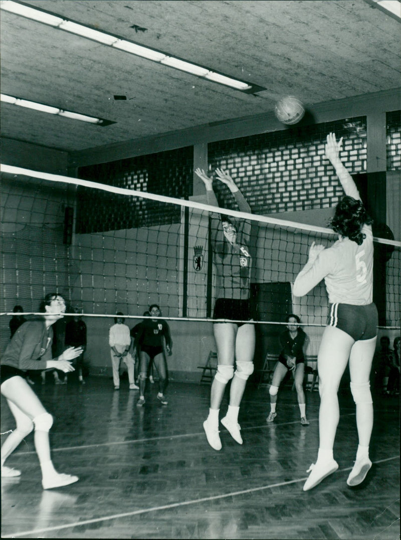 Volleyball game SC Dynamo Berlin - SC Leipzig - Vintage Photograph