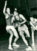 WALTERSGROHIRLAPPER LEIPZIG TEL LUDWIG CHICKEN AVENUE VADP VEPHOTA - Vintage Photograph